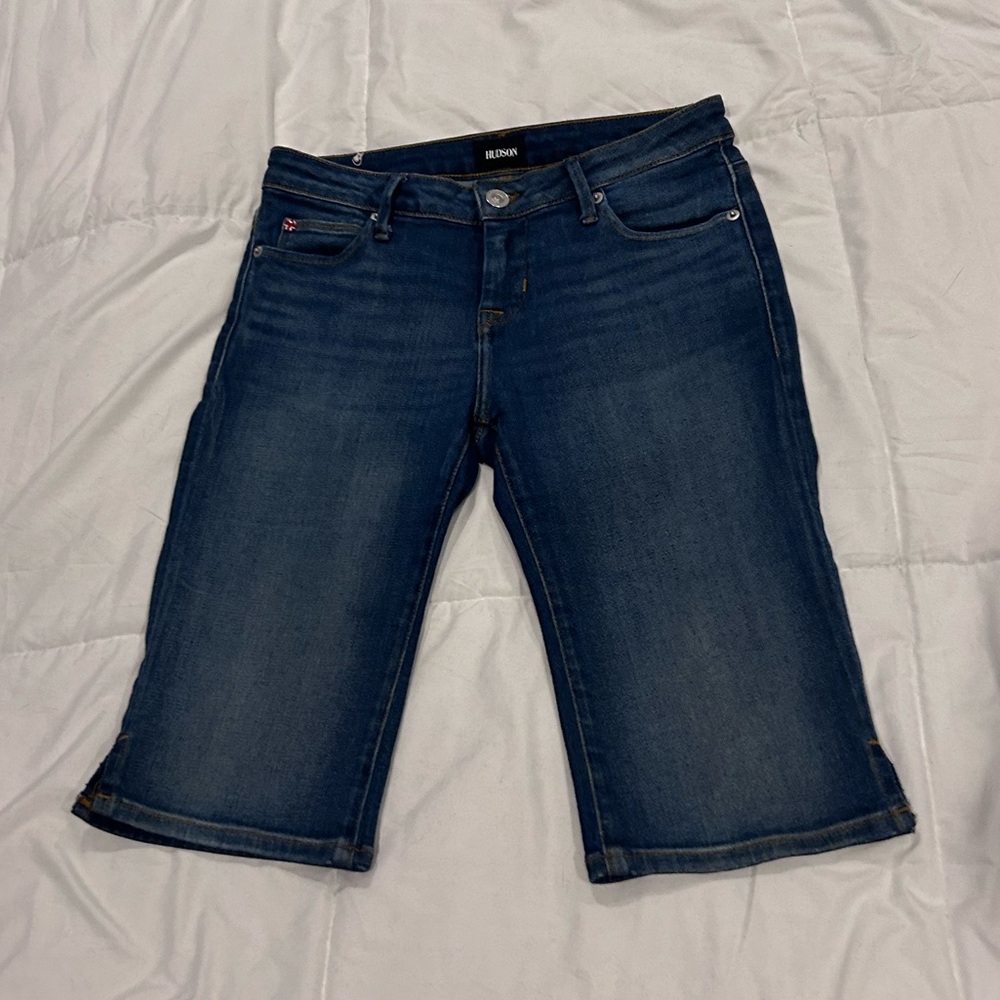 Hudson Jeans Viceroy knee shorts size 26
